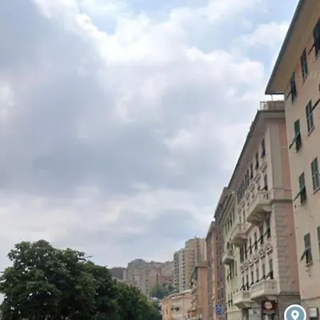 Casa Wanda, In Genua